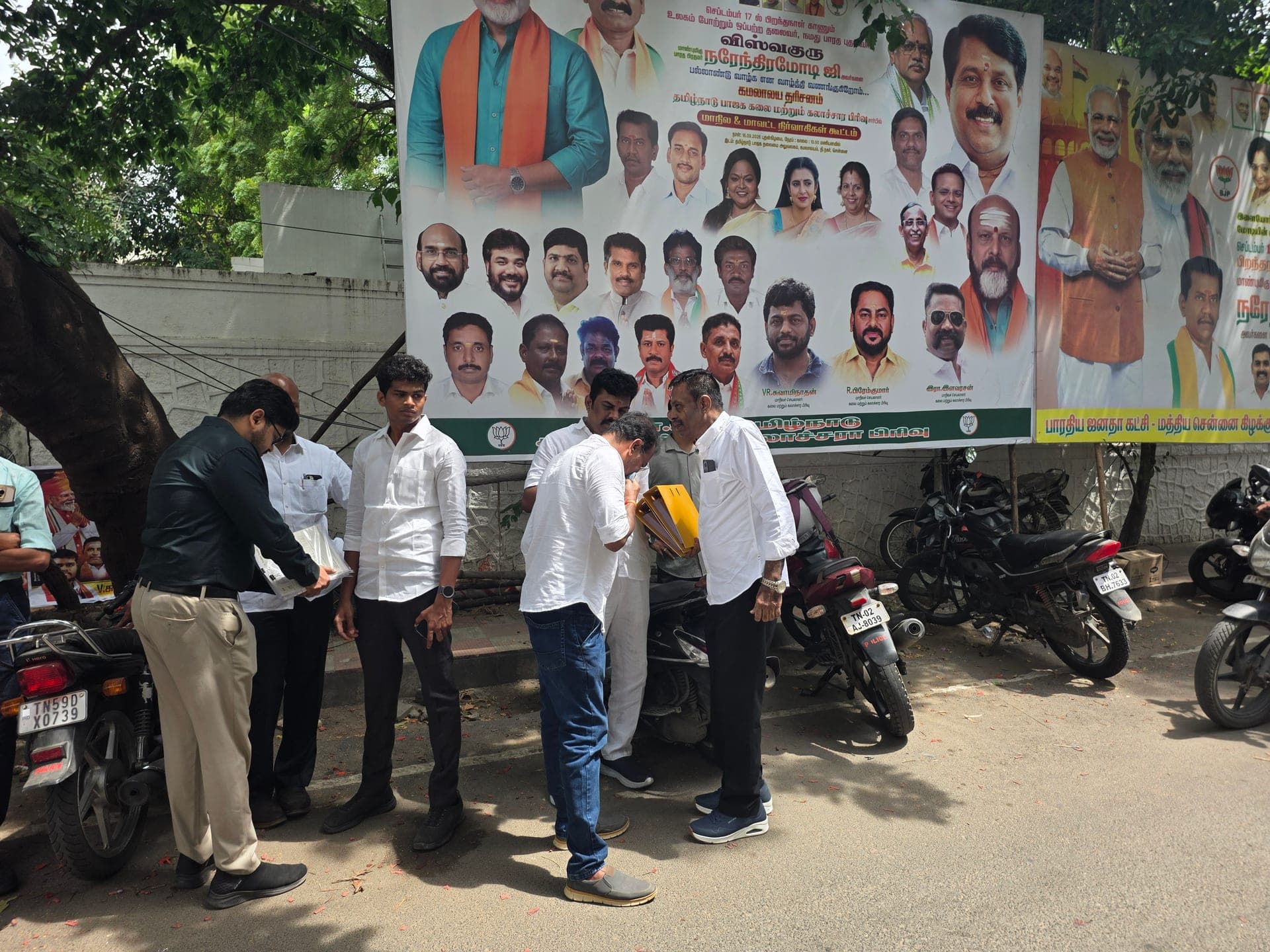 BJP team briefing session before Seva Sankalp Abhiyan launch